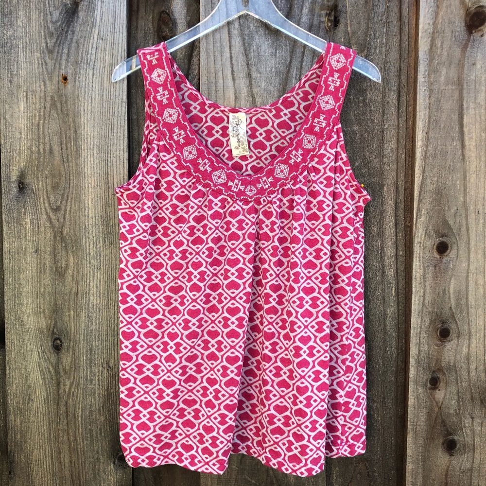 Aventura Avaline Tank M Fuchsia Pink EUC